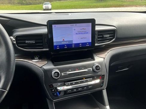 Used 2020 Ford Explorer Limited image 6