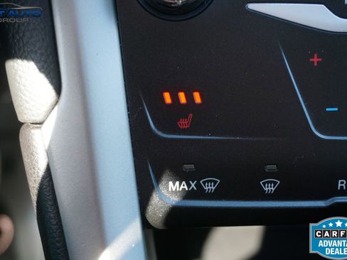 Used 2014 Ford Fusion SE w/ Equipment Group 502A image 34