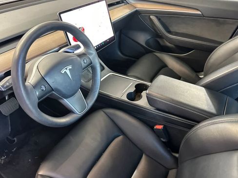 Used 2022 Tesla Model 3 image 13