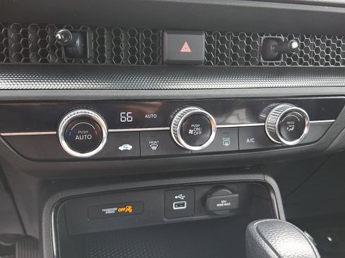 Certified 2025 Honda CR-V LX image 16