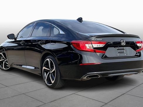 Used 2018 Honda Accord Sport image 12
