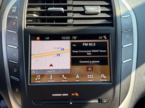 Used 2019 Lincoln MKC Reserve w/ MKC Climate Package FWD image 18