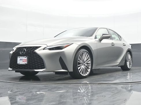 Used 2023 Lexus IS 300 AWD w/ Premium Package image 25