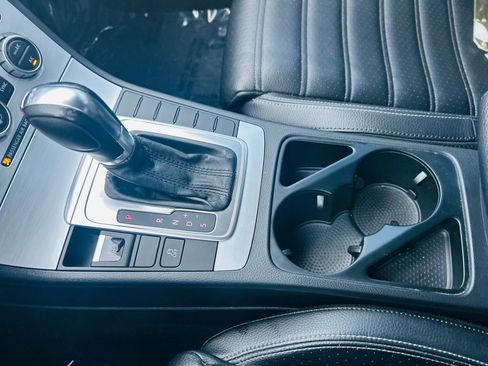 Used 2014 Volkswagen CC Sport image 35