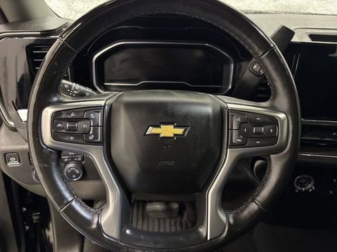 Used 2023 Chevrolet Silverado 1500 LT image 22