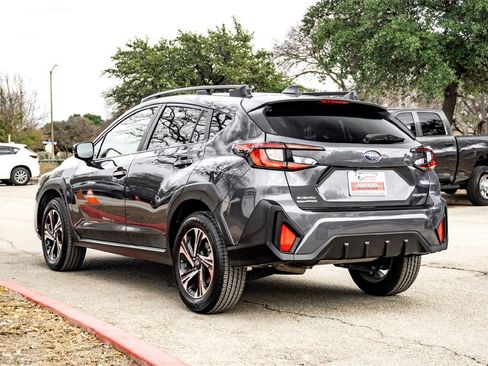 Used 2024 Subaru Crosstrek 2.0i Premium image 7
