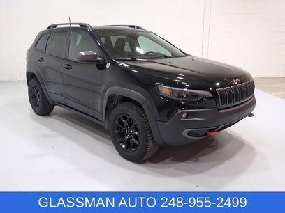 Used 2019 Jeep Cherokee Trailhawk w/ Cold Weather Group