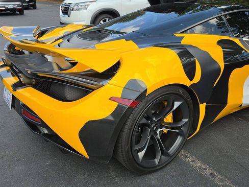 Used 2019 McLaren 720S RWD image 5