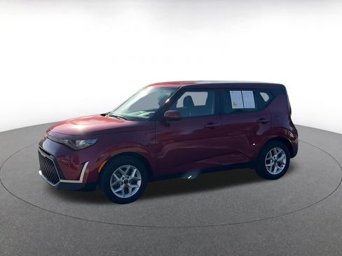Used 2025 Kia Soul LX w/ LX Technology Package image 8