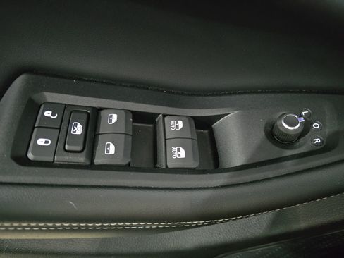 Used 2024 Jeep Grand Cherokee Laredo X w/ Luxury Tech Group I RWD image 25