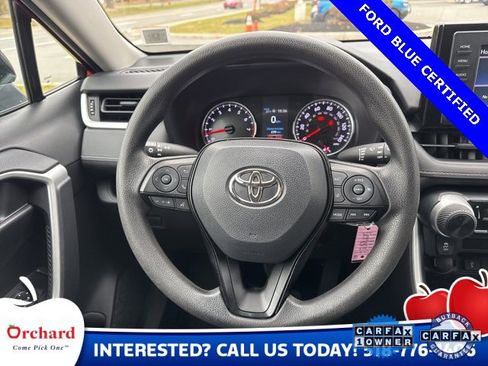 Used 2021 Toyota RAV4 LE image 19