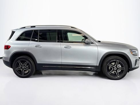New 2026 Mercedes-Benz GLB 250 4MATIC image 4