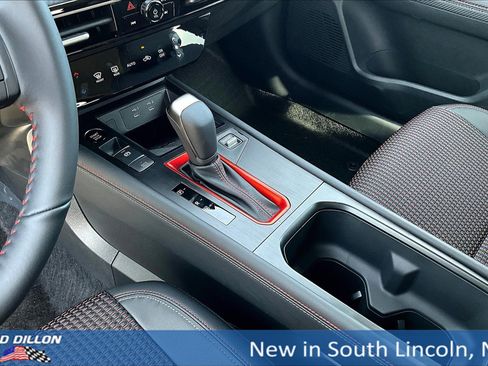 New 2025 Nissan Kicks SR image 8