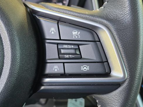 Used 2025 Subaru Outback Premium AWD/4WD image 23