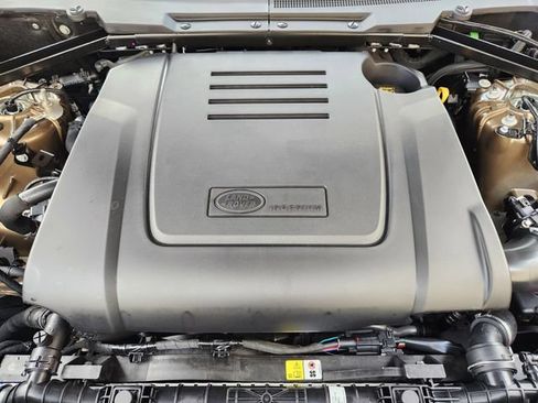 Used 2026 Land Rover Defender 110 S AWD/4WD image 21