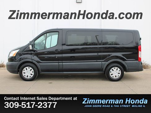 Used 2017 Ford Transit 150 XLT image 23