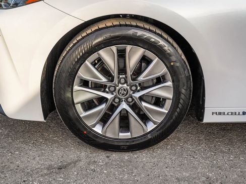 Used 2023 Toyota Mirai XLE w/ Advanced Technology Package image 6