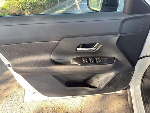 New 2026 Nissan Kicks SV w/ SV Premium Package image 16