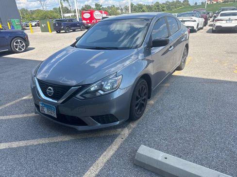Used 2018 Nissan Sentra S w/ S Midnight Style Package FWD image 1