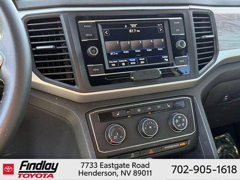 Used 2023 Volkswagen Atlas Cross Sport SE FWD image 27