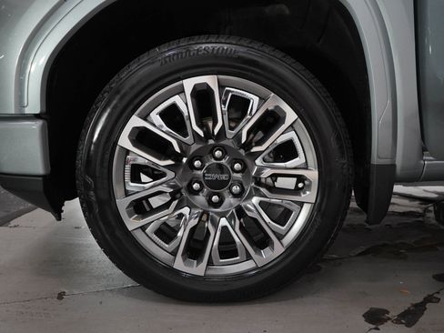 Used 2025 GMC Sierra 1500 Denali Ultimate AWD/4WD image 31