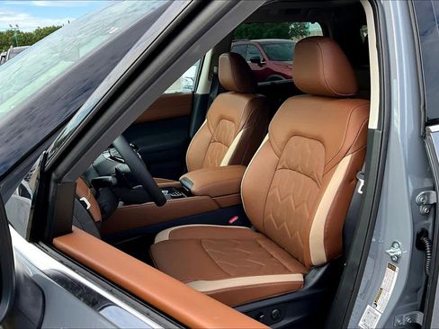 New 2026 Nissan Pathfinder Platinum AWD/4WD image 17