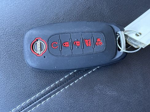 Used 2023 Nissan Pathfinder SL w/ SL Premium Package image 37