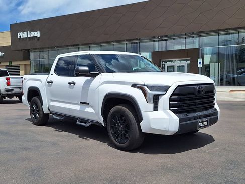Used 2023 Toyota Tundra SR5 RWD image 1