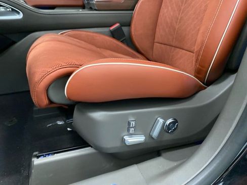 New 2025 Lincoln Nautilus Black Label image 16