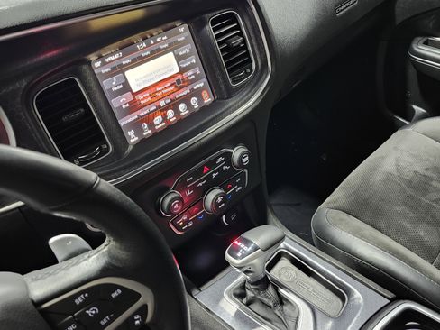 Used 2016 Dodge Charger R/T image 31