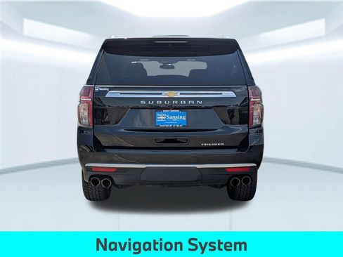 Used 2024 Chevrolet Suburban Premier AWD/4WD image 5