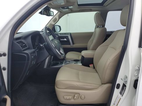 Used 2023 Toyota 4Runner SR5 Premium w/ Moonroof Package RWD image 17
