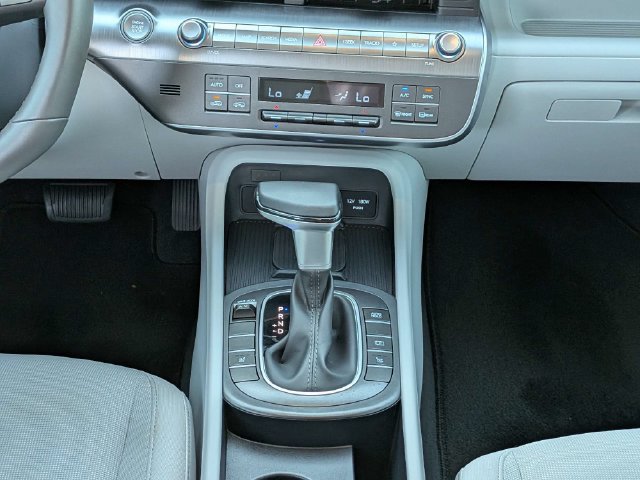 Certified 2026 Hyundai Kona SEL Sport FWD image 21