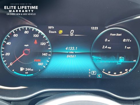 Used 2022 Mercedes-Benz GLC 300 4MATIC image 16