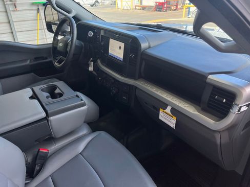 New 2025 Ford F350 XL w/ XL Chrome Package AWD/4WD image 15