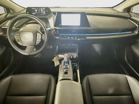 Used 2023 Toyota Prius XLE FWD image 27