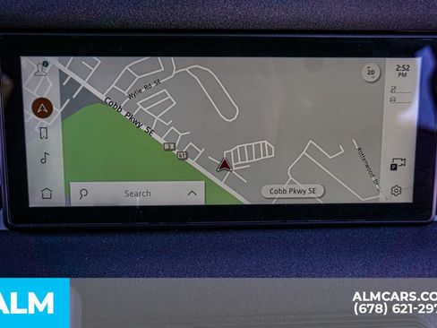 Used 2023 Land Rover Defender 110 X-Dynamic SE image 35