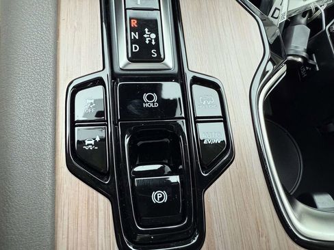 Used 2025 Lexus RX 450h Luxury w/ Convenience Package image 26