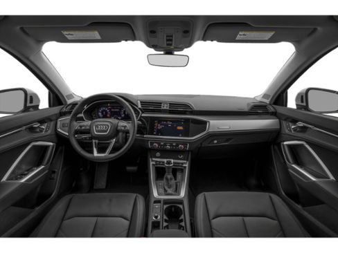 Used 2020 Audi Q3 2.0T Premium w/ Convenience Package AWD/4WD image 5