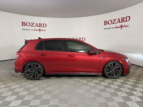 Used 2022 Volkswagen GTI Autobahn image 9
