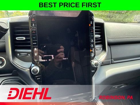 New 2026 RAM 2500 Laramie AWD/4WD image 28