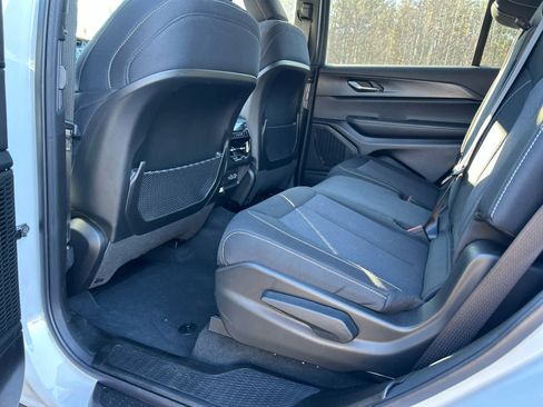 Used 2025 Jeep Grand Cherokee L Laredo w/ Luxury Tech Group I image 42