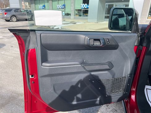 New 2025 Ford Bronco Badlands image 15