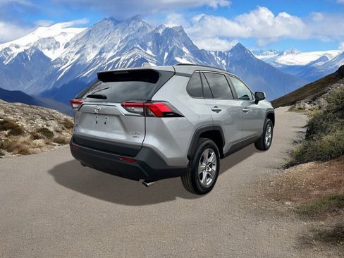 Certified 2025 Toyota RAV4 XLE image 5