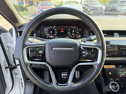 Used 2022 Land Rover Range Rover Evoque R-Dynamic S AWD/4WD image 22