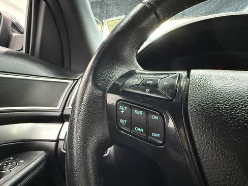 Used 2017 Ford Explorer XLT image 14