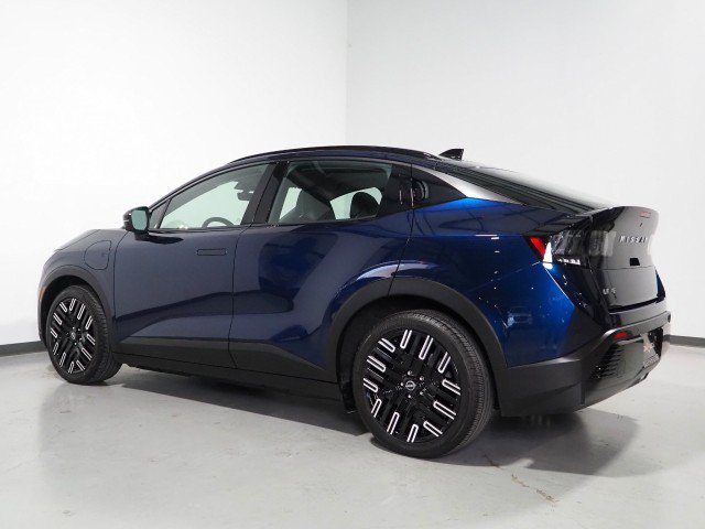 Used 2026 Nissan Leaf Platinum+ w/ Cargo Package (Platinum+) FWD image 9