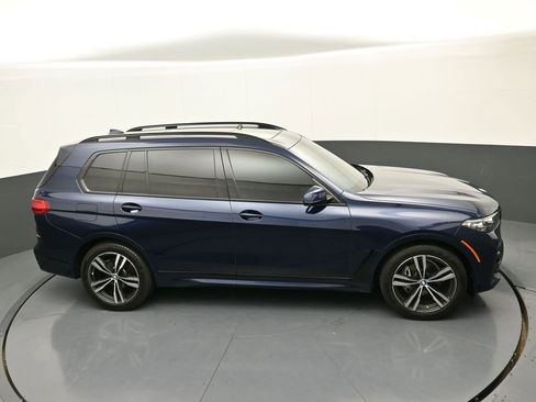 Used 2022 BMW X7 xDrive40i w/ M Sport Package image 31