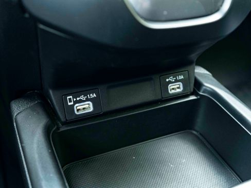 Certified 2021 Honda CR-V EX image 28