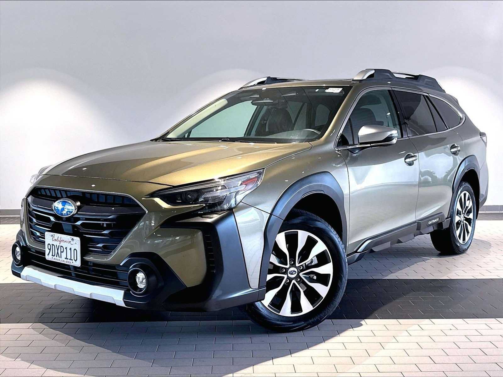 Used 2023 Subaru Outback Touring AWD/4WD image 1